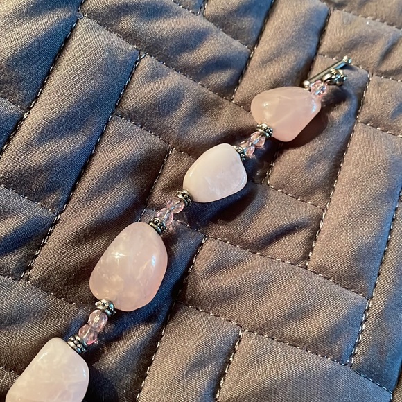 Lia Sophia polished pink quartz toggle closure bracelet 8” - Picture 5 of 7